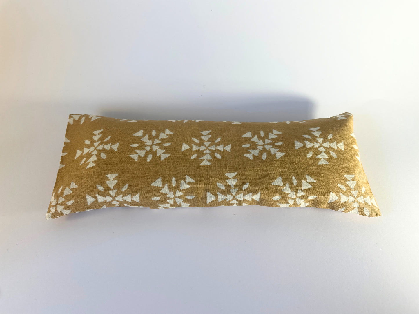 Eye Pillow Ethnique marron - Coussin relaxation des yeux ou bouillotte aux graines de lin